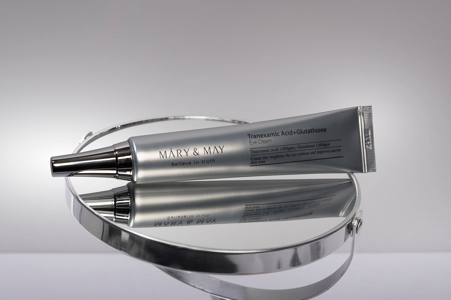 Mary&May Tranexamic Acid+Glutathione Eye Cream 30g - Oční krém s 1 000 ppm kyseliny tranexamové a 1 000 ppm glutathionu, určený k intenzivní péči o tmavé kruhy v oblasti očního okolí.