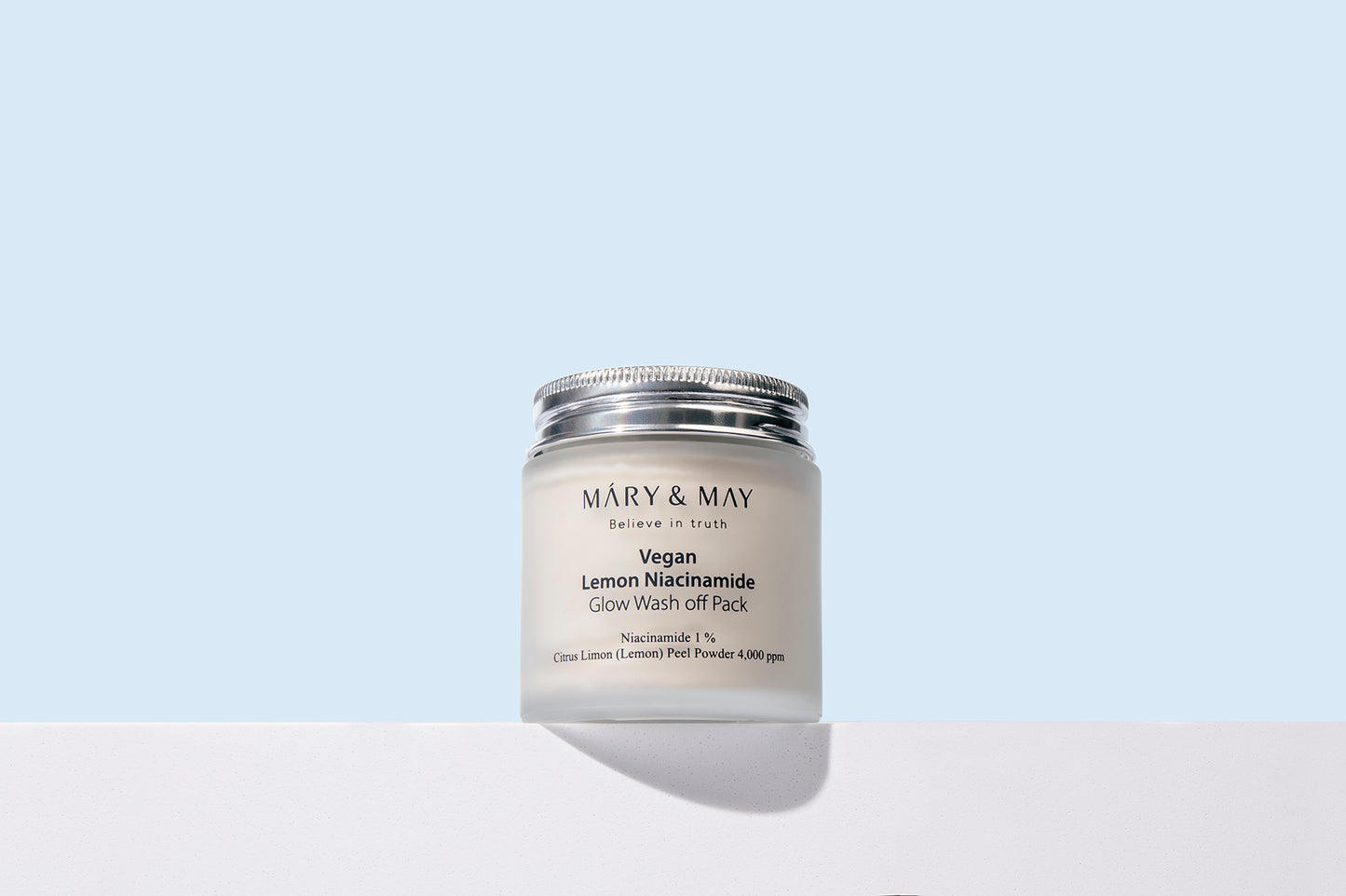 Mary&May Lemon Niacinamide Glow Wash Off Pack 125g - Rozjasňující smývatelná pleťová maska určená pro péči o mdlou, unavenou a nevyrovnanou pleť bez jasu.