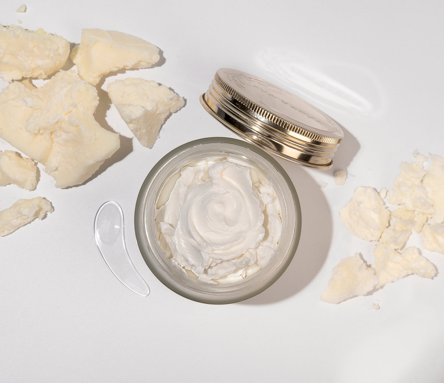 Mary&May Shea Butter & Rice Bran Body Cream 250ml - Vyživující tělový krém určený pro každodenní péči o suchou, dehydratovanou a namáhanou pokožku těla.